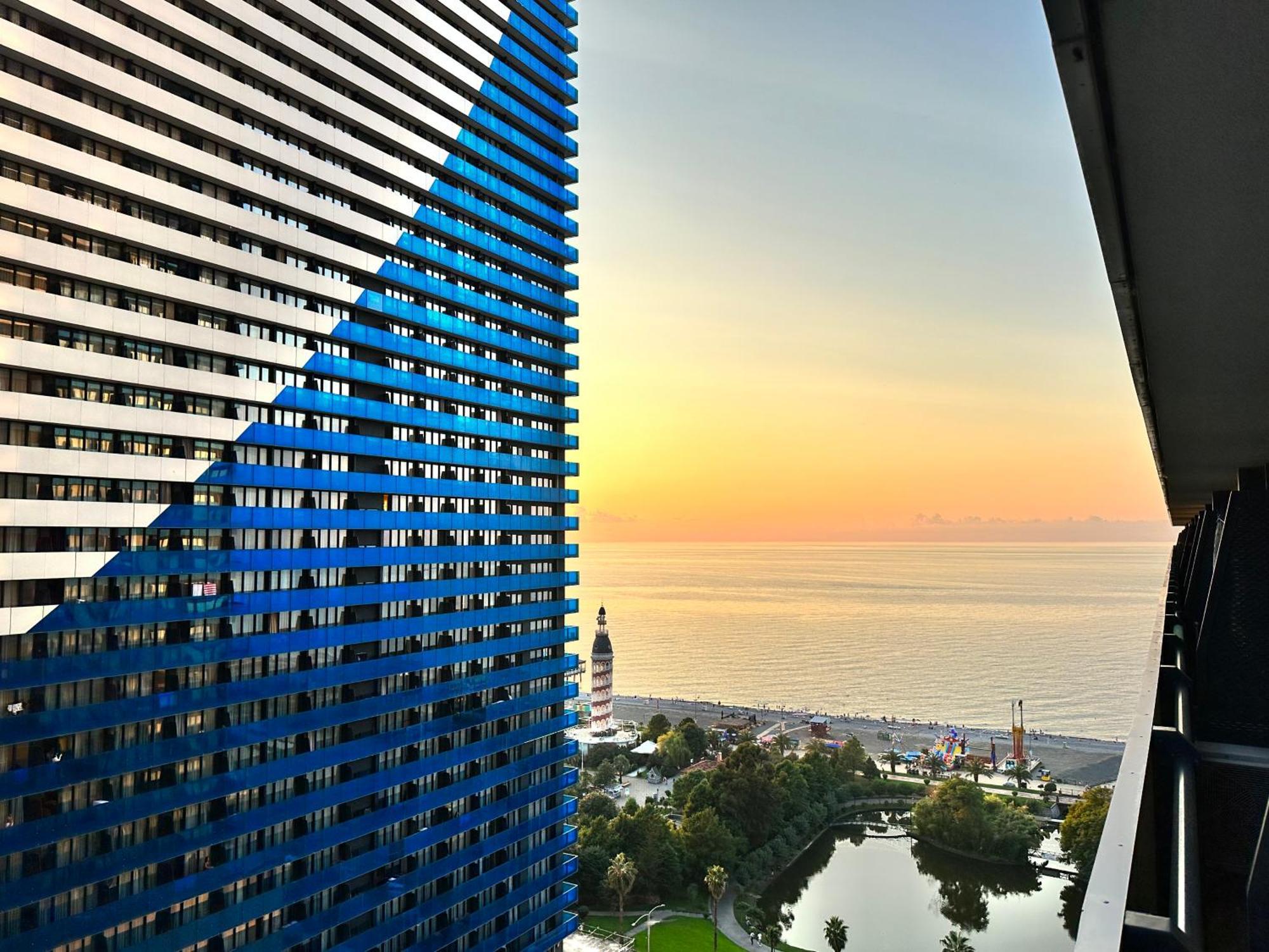 Orbi Lux Studio Batumi Kültér fotó