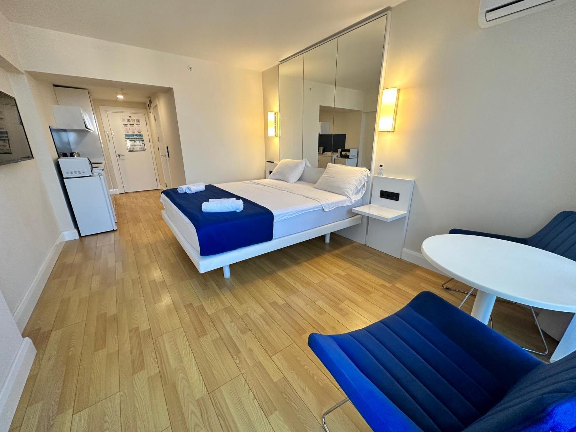 Orbi Lux Studio Batumi Kültér fotó